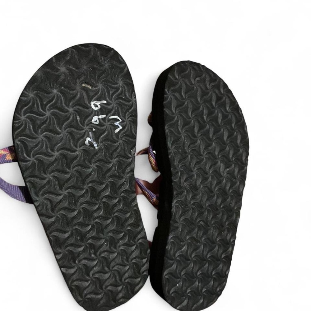 Teva sandls - Picture 2 of 3